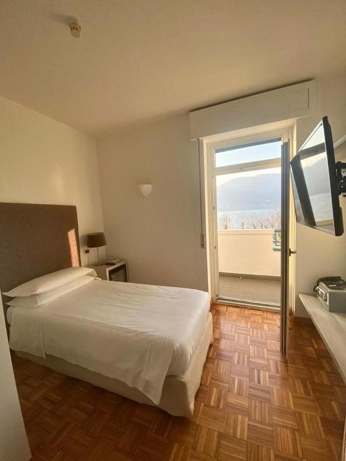 Albergo Del Sole Porto Valtravaglia Eksteriør billede